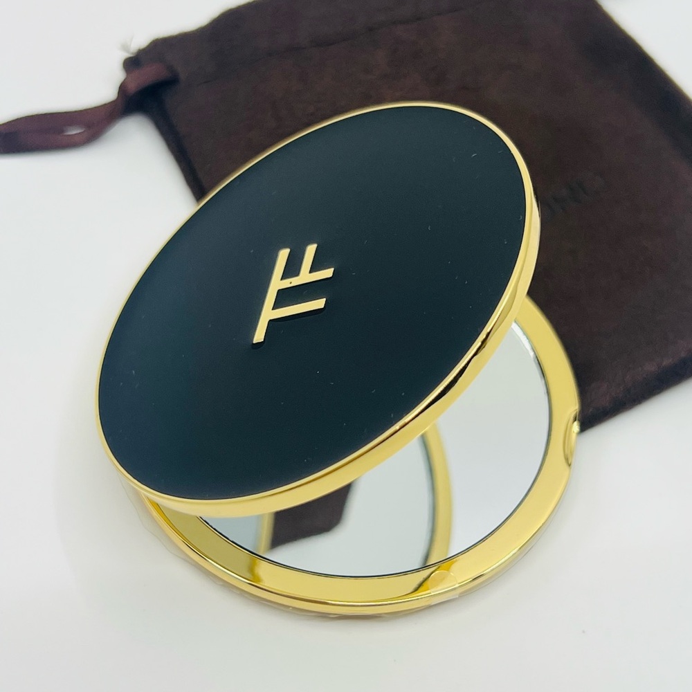 Tom Ford Dual Sides Compact Mirror - Picture 1 of 5